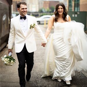 Meet your Posher, Nicole